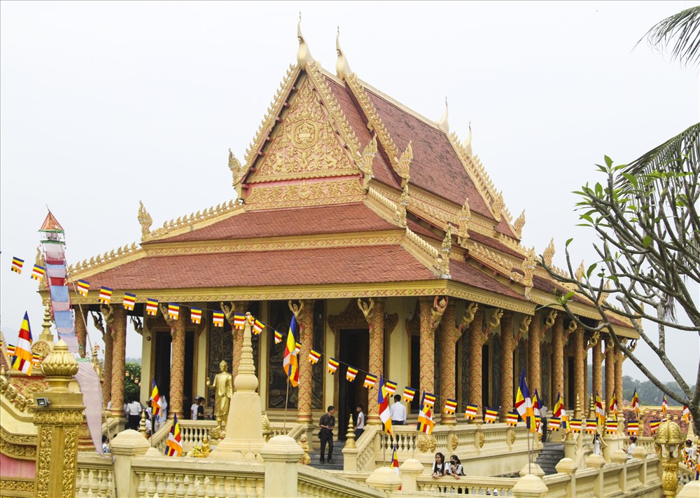 Hệ thống mái chùa Khmer